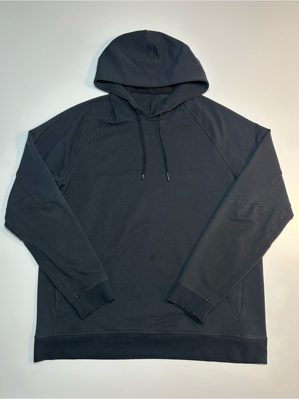 Lululemon Black City Sweat Pullover Hoodie Raglan Sleeve Sweatshirt